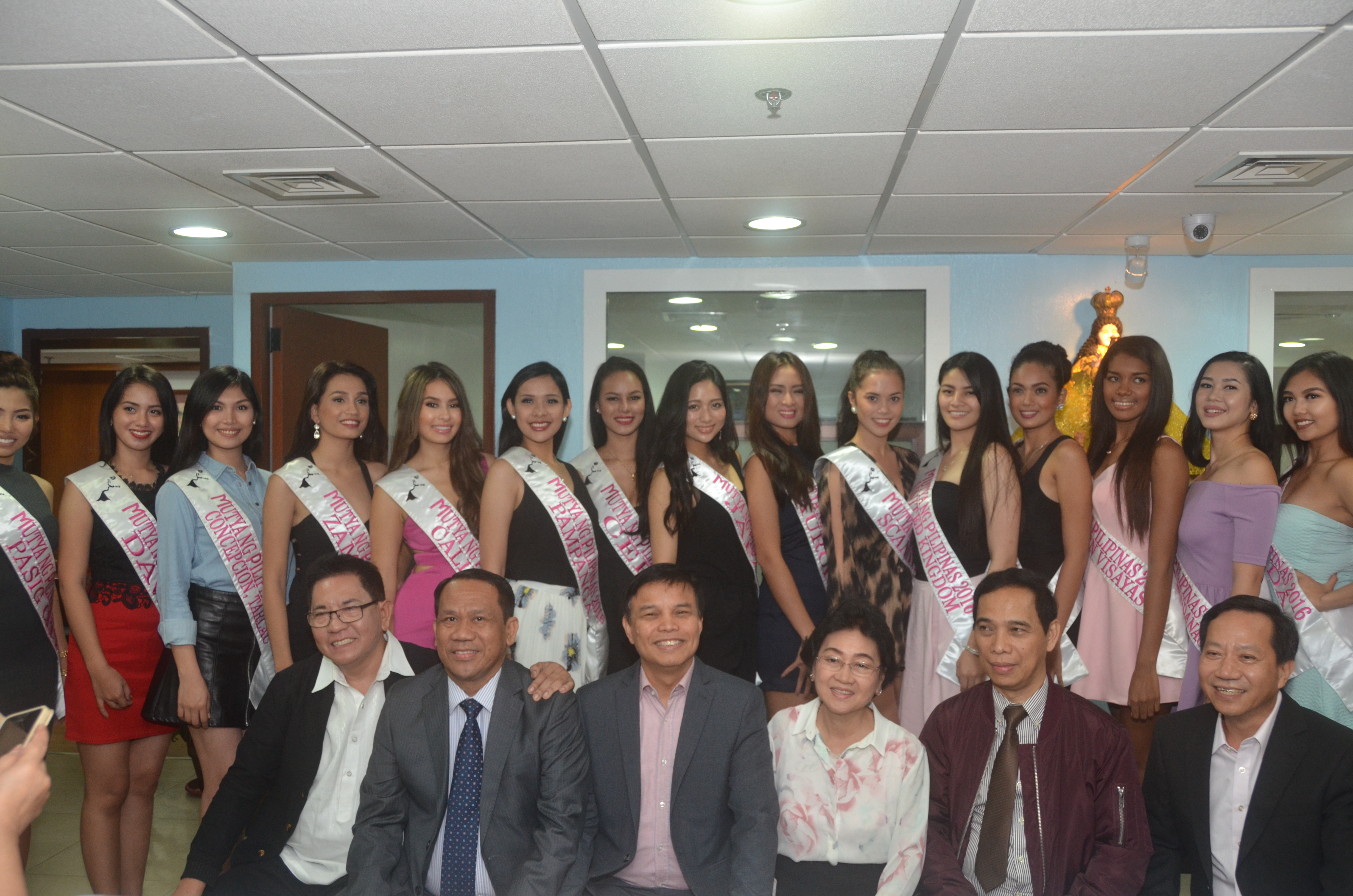 Mutya ng Pilipinas Office Visit